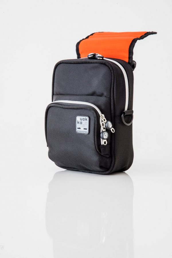 Quokka Vertical bag - black - with top flap open