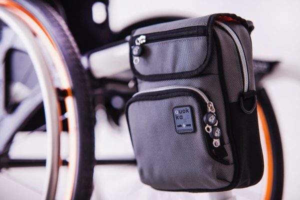 Quokka Vertical bag - grey - on wheelchair