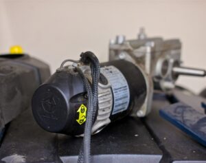 Understanding power wheelchair motors- two pole or four pole image