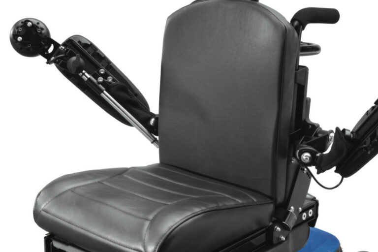 Permobil M300 PS Jr - multi-motion armrests