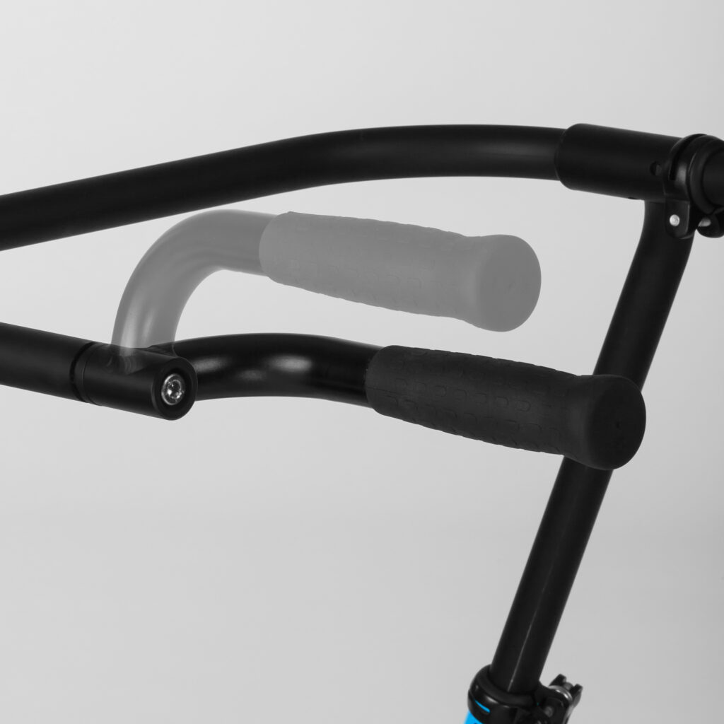 Image showing the adjustable grip width on the Flux walker