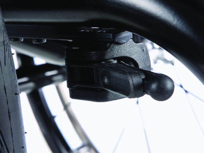 Quickie Nitrum - compact wheel locks